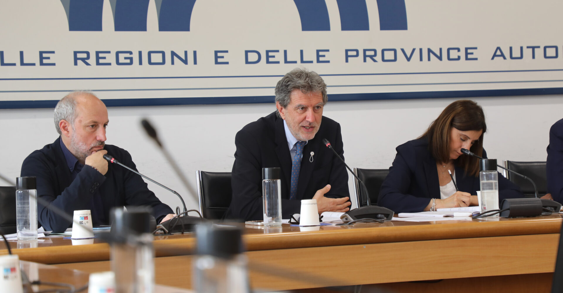 Marsilio presiede la Conferenza delle Regioni a Roma
